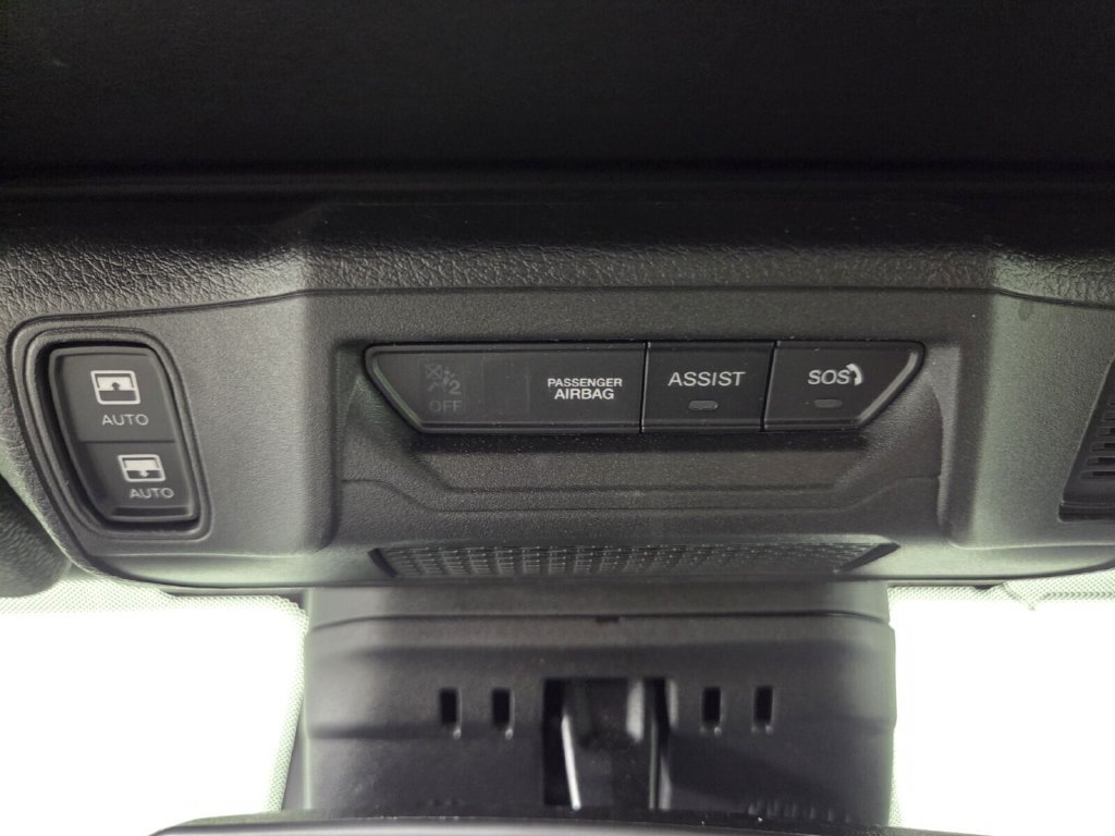 Used 2026 Jeep Wrangler Unlimited Sahara AWD/4WD image 13