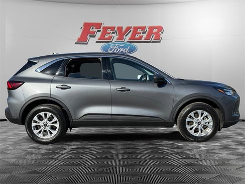 Certified 2023 Ford Escape Active image 6