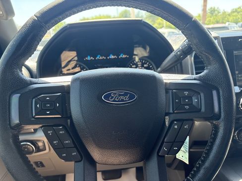 Used 2015 Ford F150 XLT w/ Equipment Group 302A Luxury AWD/4WD image 14