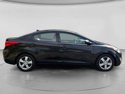 Used 2013 Hyundai Elantra GLS w/ Preferred Pkg FWD image 6