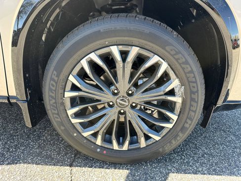 New 2026 Nissan Rogue Platinum w/ Platinum Premium Package image 10