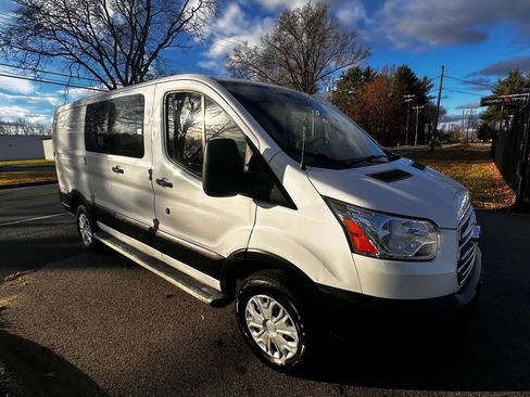 Used 2019 Ford Transit 250 130 Low Roof w/ Exterior Upgrade Package image 3