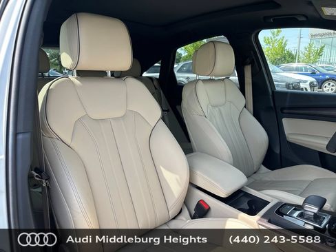 Used 2023 Audi Q5 2.0T Premium Plus w/ Premium Plus Package AWD/4WD image 19