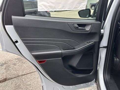 New 2025 Ford Escape Active w/ Cold Weather Package image 15