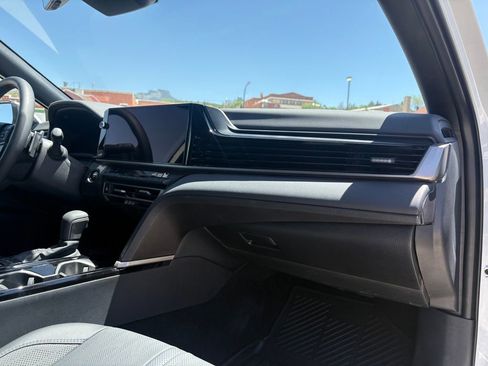 Used 2026 Toyota Camry XSE AWD/4WD image 14