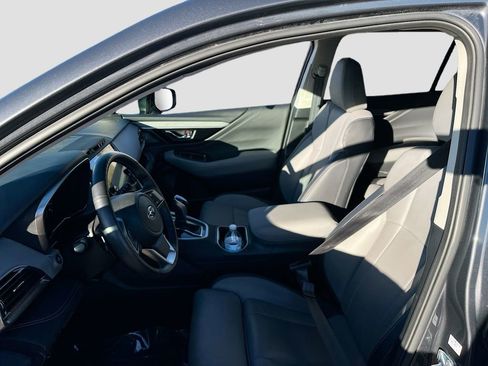 Used 2023 Subaru Outback Limited AWD/4WD image 22
