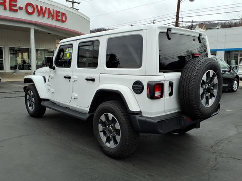 Used 2023 Jeep Wrangler Sahara w/ Cold Weather Group image 3