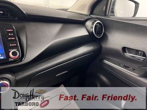 Used 2024 Nissan Kicks SV image 44