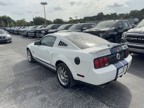 Used 2007 Ford Mustang Shelby GT500 RWD image 2