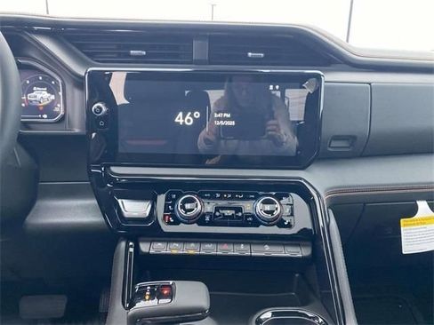 New 2026 GMC Sierra 1500 AT4 w/ AT4 Premium Package image 28