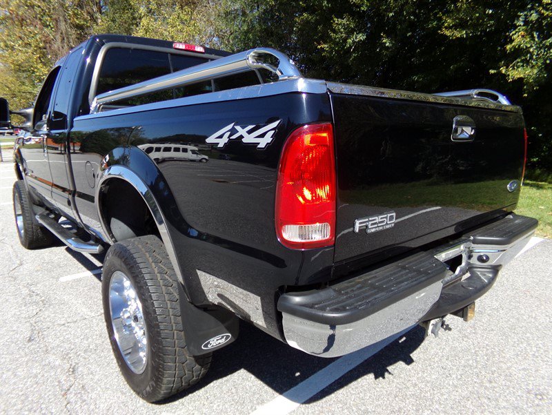 Used 2002 Ford F250 XLT AWD/4WD image 8