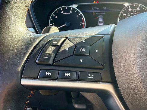 Used 2022 Nissan Altima 2.5 SR FWD image 34