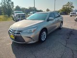 Used 2017 Toyota Camry LE image 4