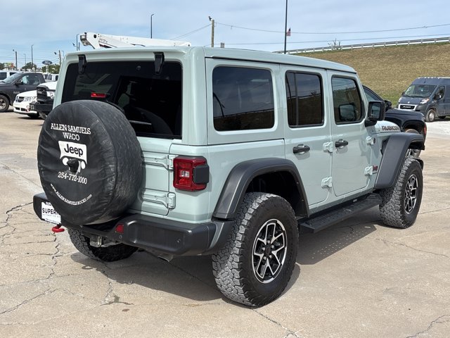 Used 2024 Jeep Wrangler Unlimited Rubicon w/ Technology Group AWD/4WD image 3