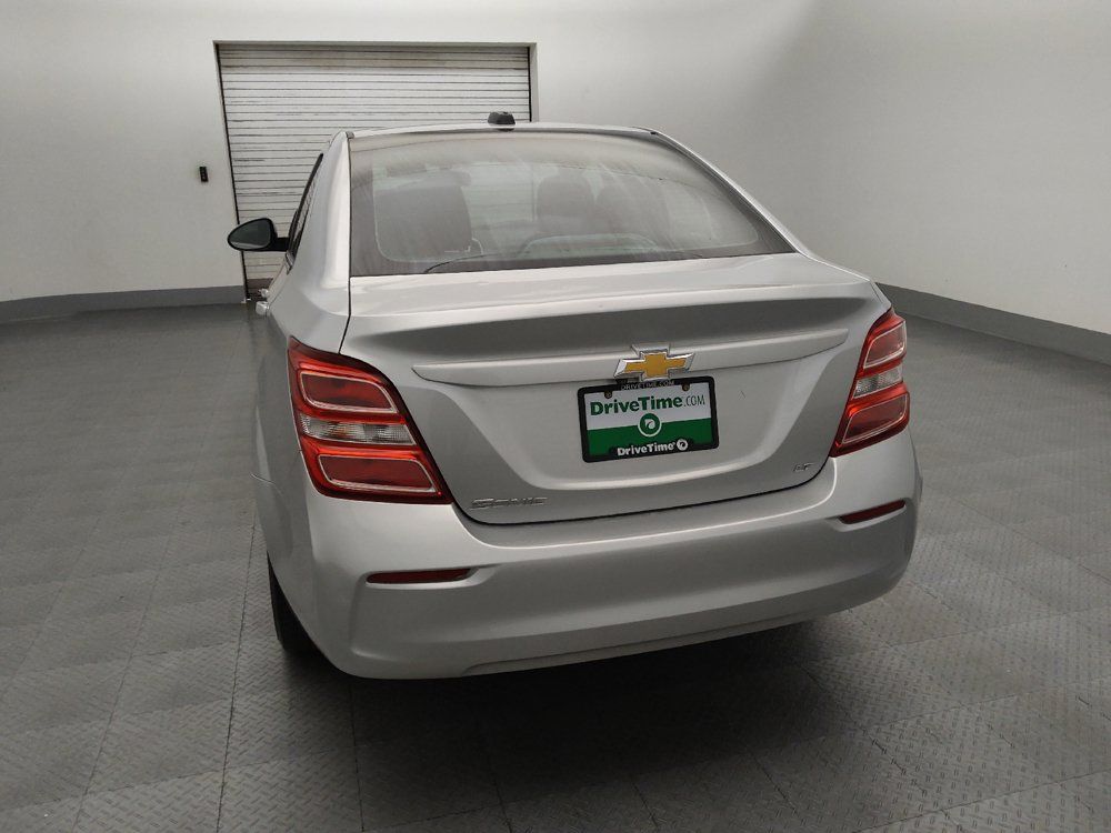 Used 2018 Chevrolet Sonic LT FWD image 6