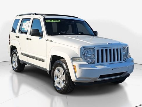 Used 2012 Jeep Liberty Sport w/ Popular Equipment Group image 2