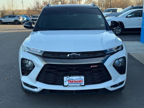 Used 2022 Chevrolet TrailBlazer RS w/ Sun and Liftgate Package image 9