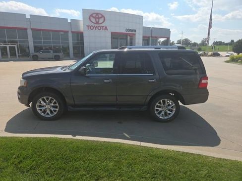 Used 2016 Ford Expedition Limited AWD/4WD image 7