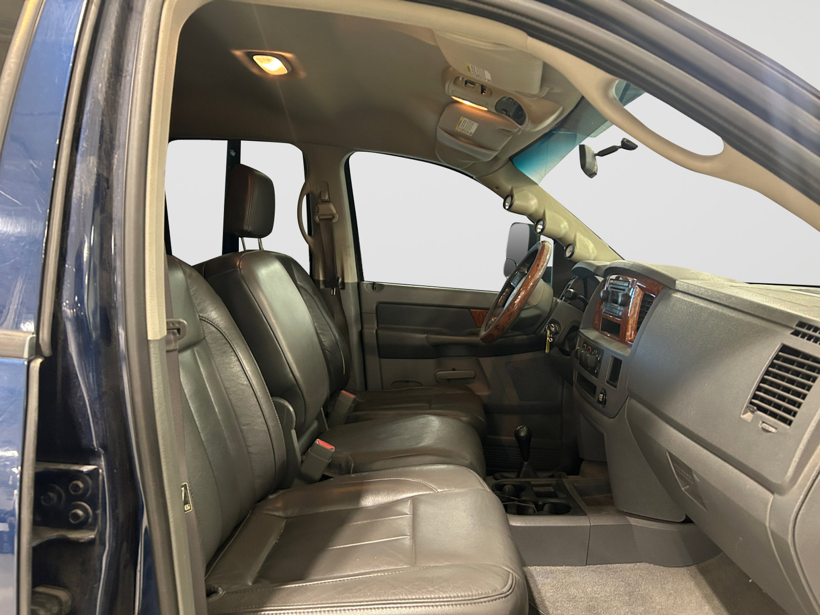 Used 2006 Dodge Ram 2500 Truck SLT AWD/4WD image 17