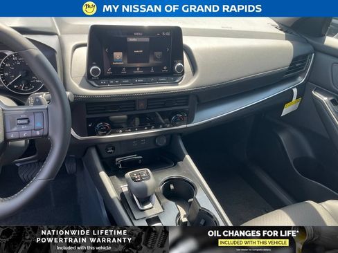New 2026 Nissan Rogue Dark Armor AWD/4WD image 19