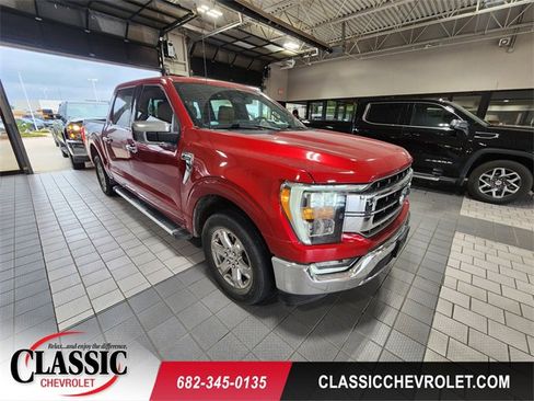 Used 2022 Ford F150 Lariat RWD image 1