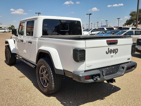 Used 2021 Jeep Gladiator Overland w/ Popular Equipment Package AWD/4WD image 3
