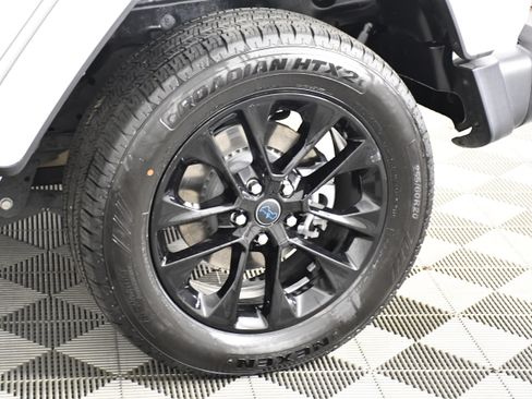 Used 2024 Jeep Wrangler Unlimited Sahara AWD/4WD image 50