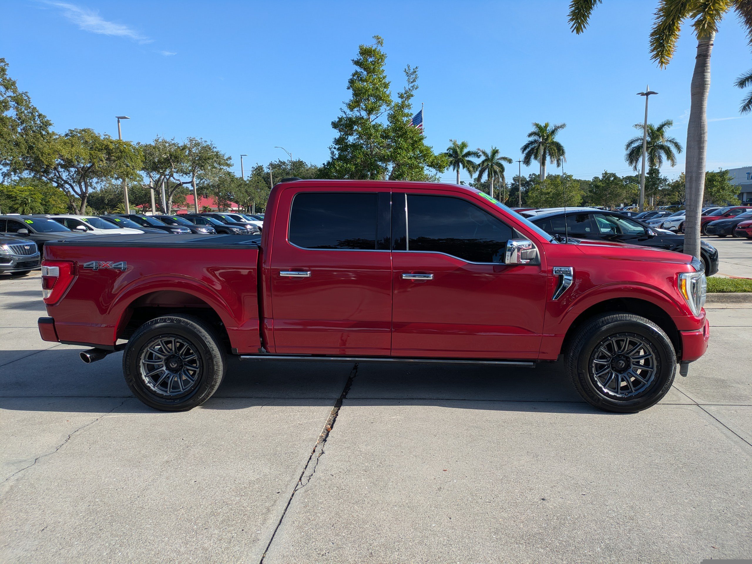 Used 2023 Ford F150 Platinum AWD/4WD image 3