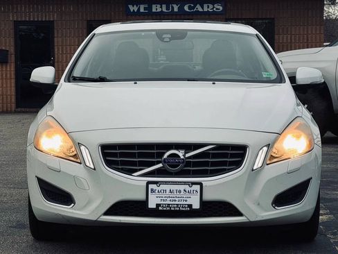 Used 2012 Volvo S60 T5 w/ Multimedia Pkg FWD image 7