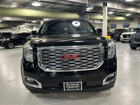 Used 2019 GMC Yukon Denali w/ Denali Ultimate Package image 6