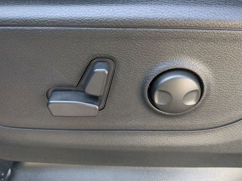 New 2026 RAM 1500 Big Horn AWD/4WD image 28