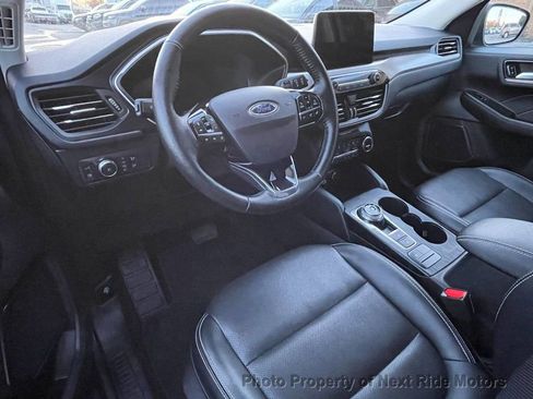 Used 2021 Ford Escape SEL w/ Technology Package image 15
