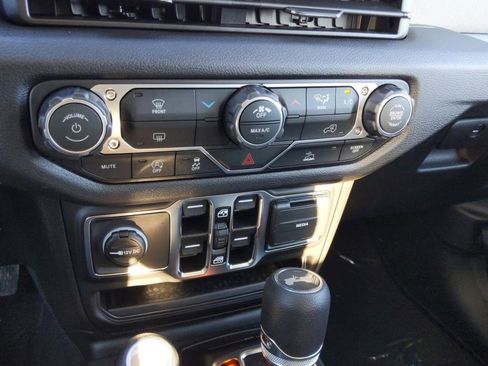 New 2026 Jeep Wrangler Unlimited Sport AWD/4WD image 37