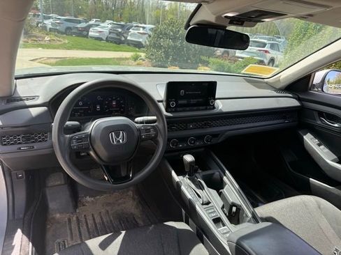 Used 2024 Honda Accord LX image 27