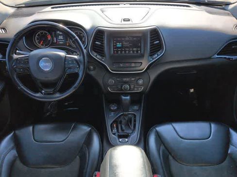 Used 2021 Jeep Cherokee Latitude Plus AWD/4WD image 14