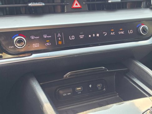 Certified 2023 Kia Sportage EX AWD/4WD image 23