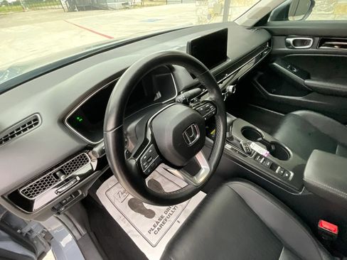 Used 2024 Honda Civic Touring image 21