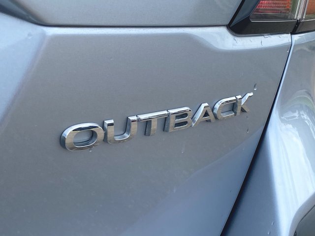 Used 2022 Subaru Outback Premium AWD/4WD image 28