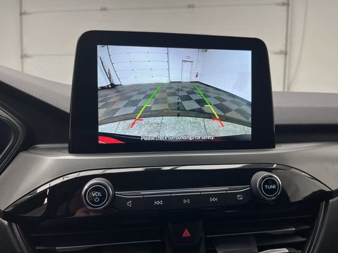 Used 2023 Ford Escape Active w/ Cold Weather Package image 5