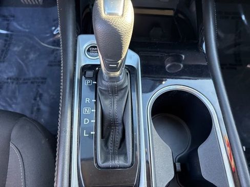 Used 2023 Nissan Altima 2.5 SV image 16