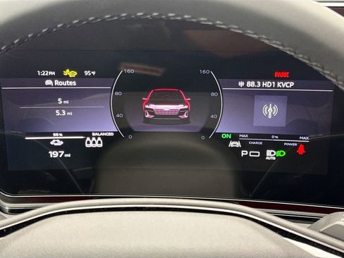 Used 2025 Audi A6 e-tron Premium Plus w/ Premium Plus image 34