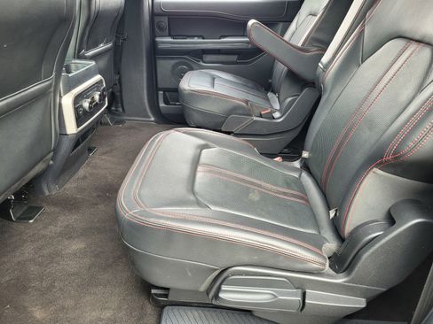 Used 2022 Ford Expedition Max Limited image 10