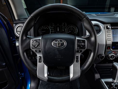 Used 2018 Toyota Tundra Platinum image 18
