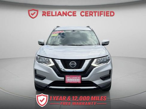 Used 2018 Nissan Rogue SV AWD/4WD image 11