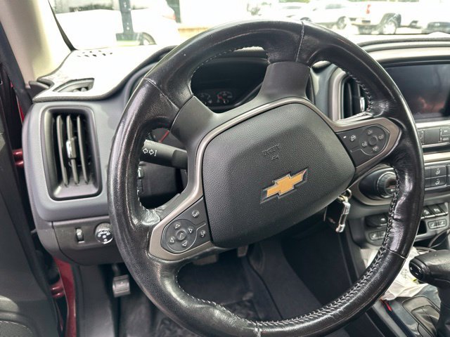 Used 2019 Chevrolet Colorado Z71 AWD/4WD image 11
