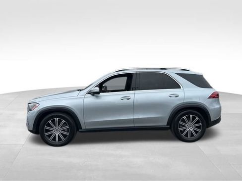 Used 2025 Mercedes-Benz GLE 450 4MATIC image 3