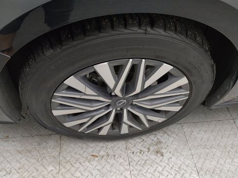 Used 2024 Nissan Altima 2.5 SV image 31