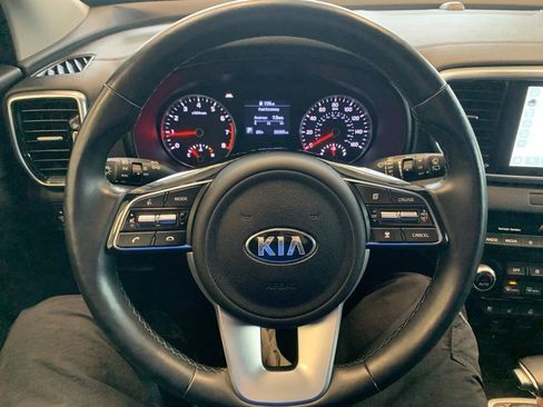 Used 2021 Kia Sportage EX w/ EX Technology Package image 4