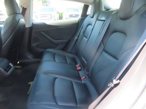 Used 2022 Tesla Model 3 RWD image 26