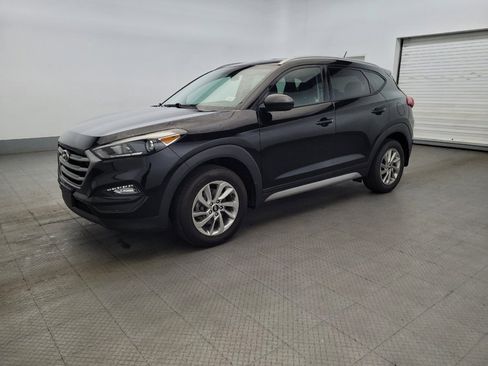 Used 2017 Hyundai Tucson SE w/ SE Popular Package 02 AWD/4WD image 2